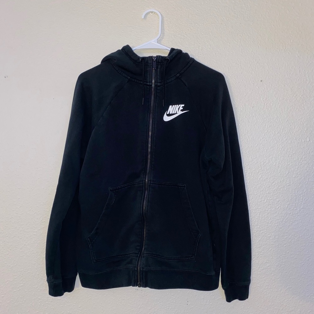 Nike Zip Up ✨